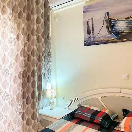 Lägenhet Varvakis Néa Fókaia